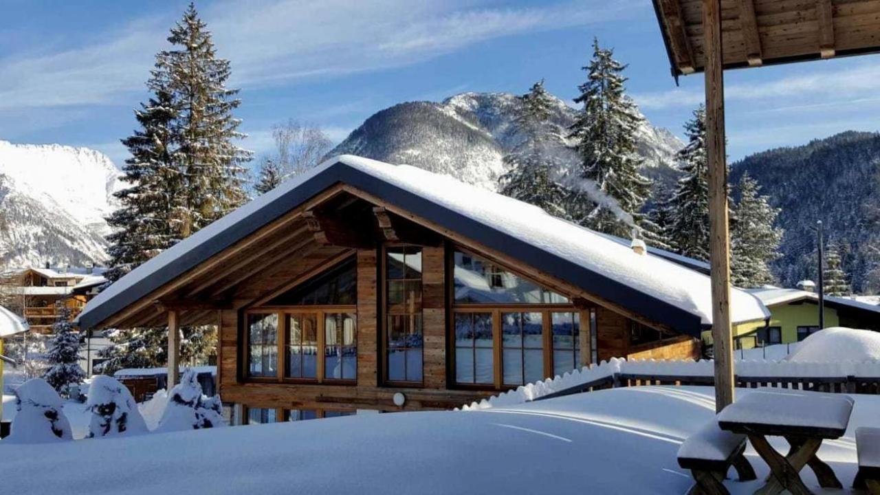 Im Weidach Superior Chalets 洛伊塔施 外观 照片