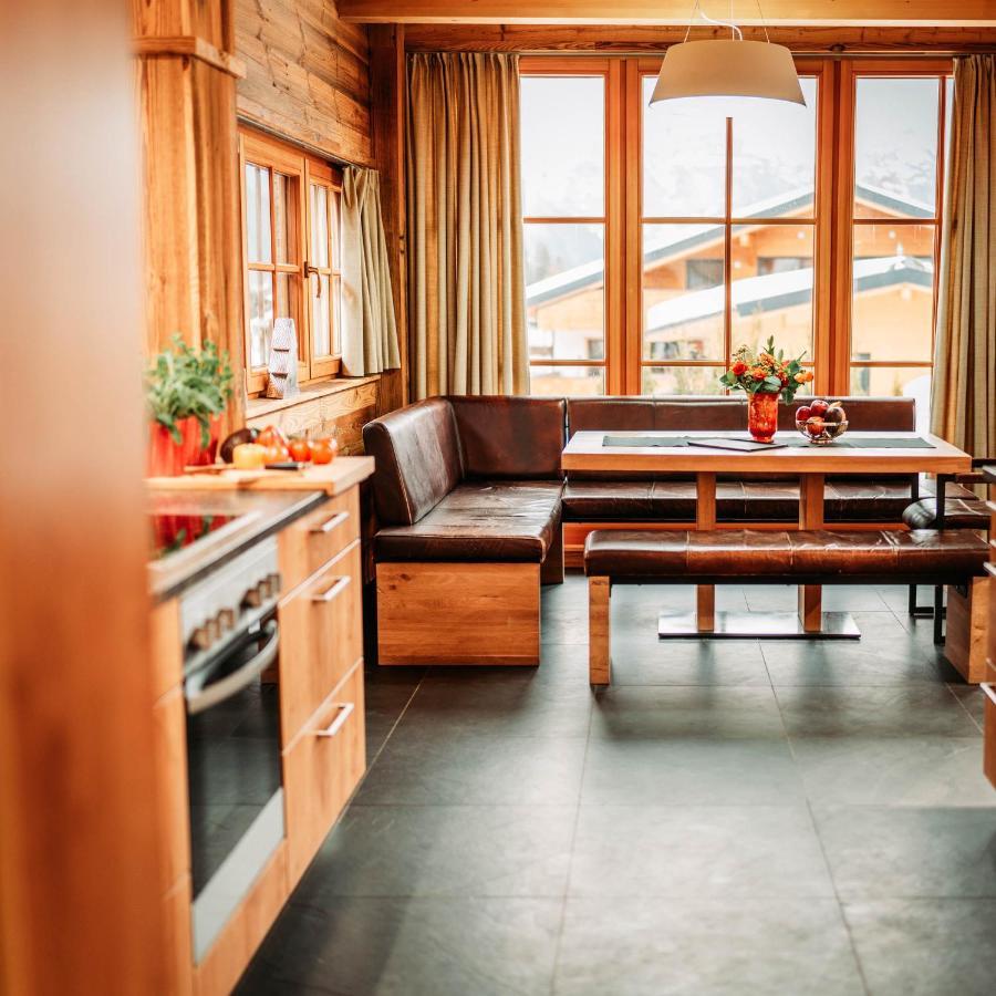 Im Weidach Superior Chalets 洛伊塔施 外观 照片