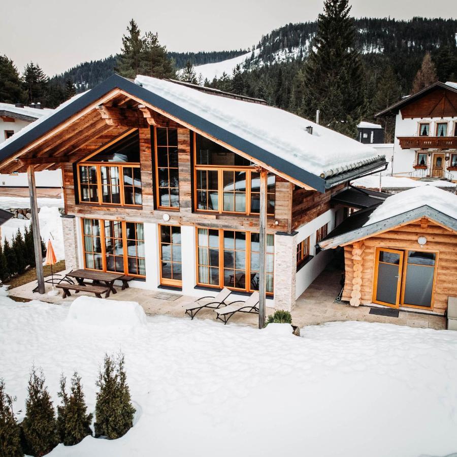 Im Weidach Superior Chalets 洛伊塔施 外观 照片
