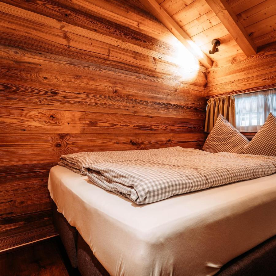 Im Weidach Superior Chalets 洛伊塔施 外观 照片